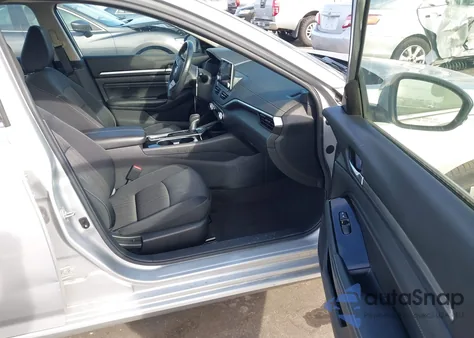 2022 Nissan Altima Sv Fwd z USA, uszkodzony, nr VIN 1N4BL4DV1NN352789